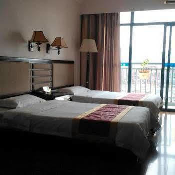 Green Bamboo Hotel Guilin Esterno foto